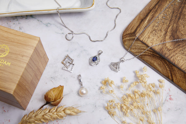 Everyday wearables in 18K Gold
