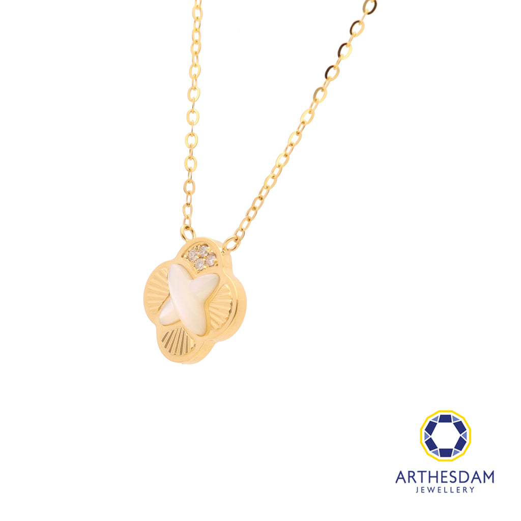 Arthesdam Jewellery 18K Gold Mother-of-pearl Clover Shell 0.019CT Diamond Necklace