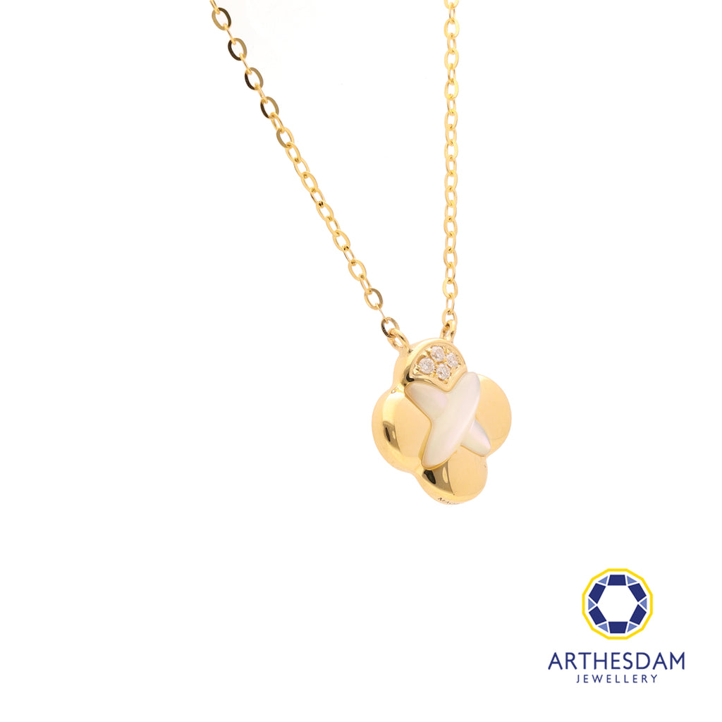 Arthesdam Jewellery 18K Gold Mother-of-pearl Clover 0.02CT Diamond Necklace