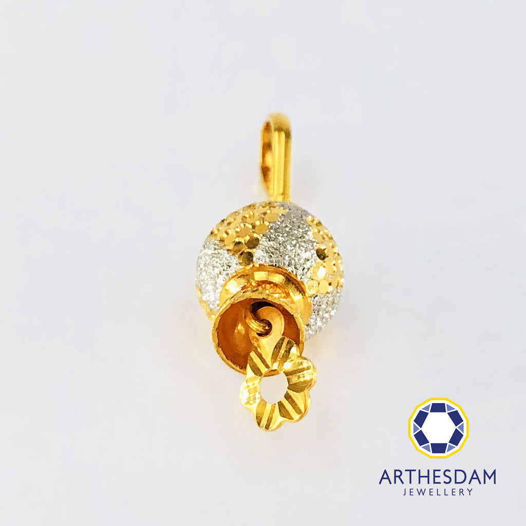 Arthesdam Jewellery 916 Gold Sparkle Ball with Flower Pendant