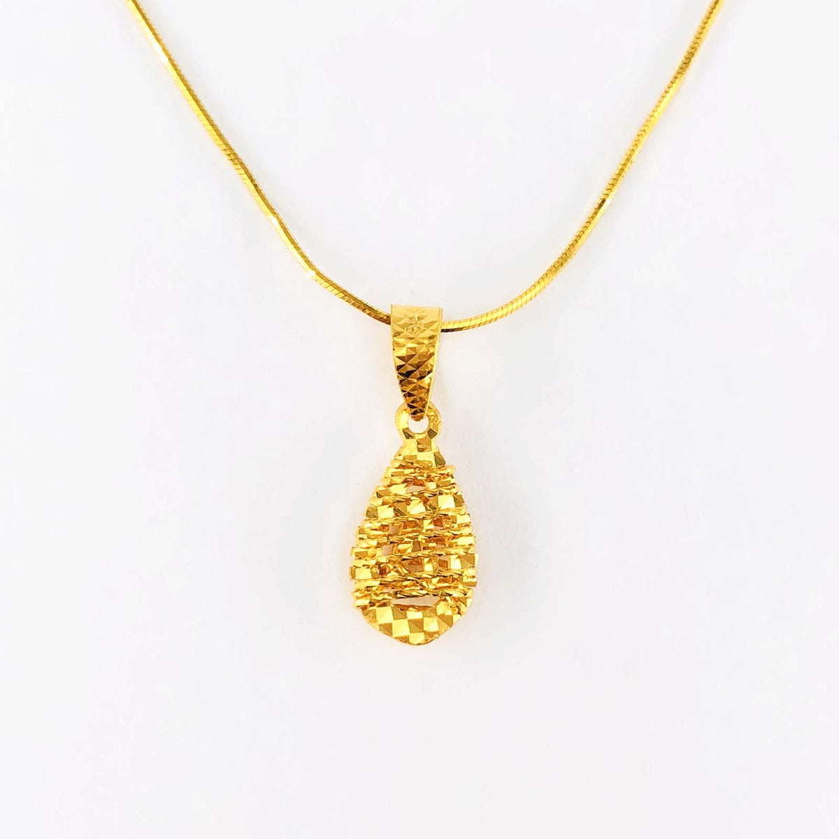 Arthesdam Jewellery 916 Gold Weaving Raindrop Pendant