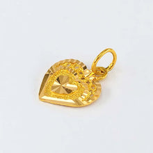 Load image into Gallery viewer, Arthesdam Jewellery 916 Gold Heart Pendant
