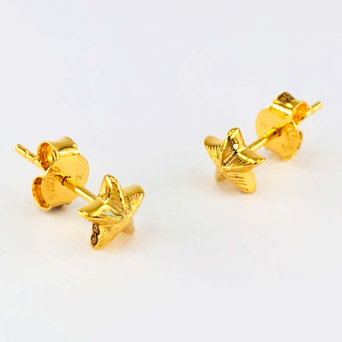 Arthesdam Jewellery 916 Gold Sparkle Star Earrings