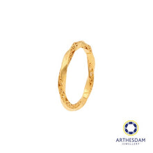 Load image into Gallery viewer, Arthesdam Jewellery 916 Gold Twisted Wave Engraved Ring
