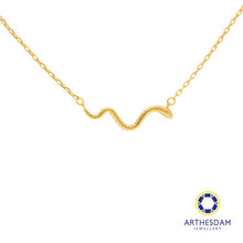 Load image into Gallery viewer, Arthesdam Jewellery 916 Gold Wavy Snake Necklace
