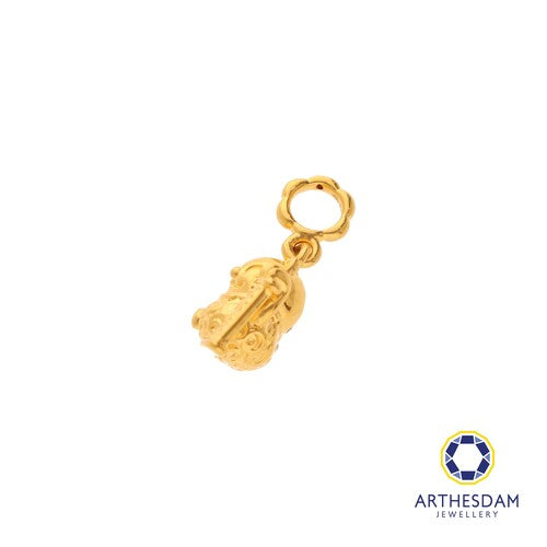 Arthesdam Jewellery 916 Gold Mini Fortune Cat Charm