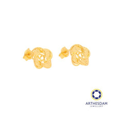 Load image into Gallery viewer, Arthesdam Jewellery 916 Gold Overlapping Clover Earrings
