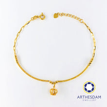 Load image into Gallery viewer, Arthesdam Jewellery 916 Gold Dangling Royal Crown Bracelet
