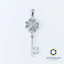 Load image into Gallery viewer, Arthesdam Jewellery 18K White Gold Clover Key Pendant
